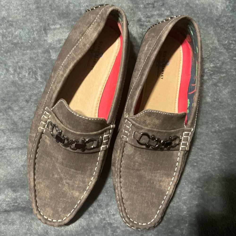 Men's Brown Slip-On Loafers with Chain Accent